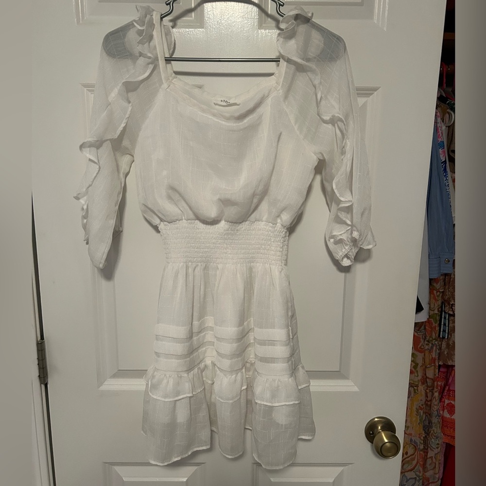 Storia White Dress